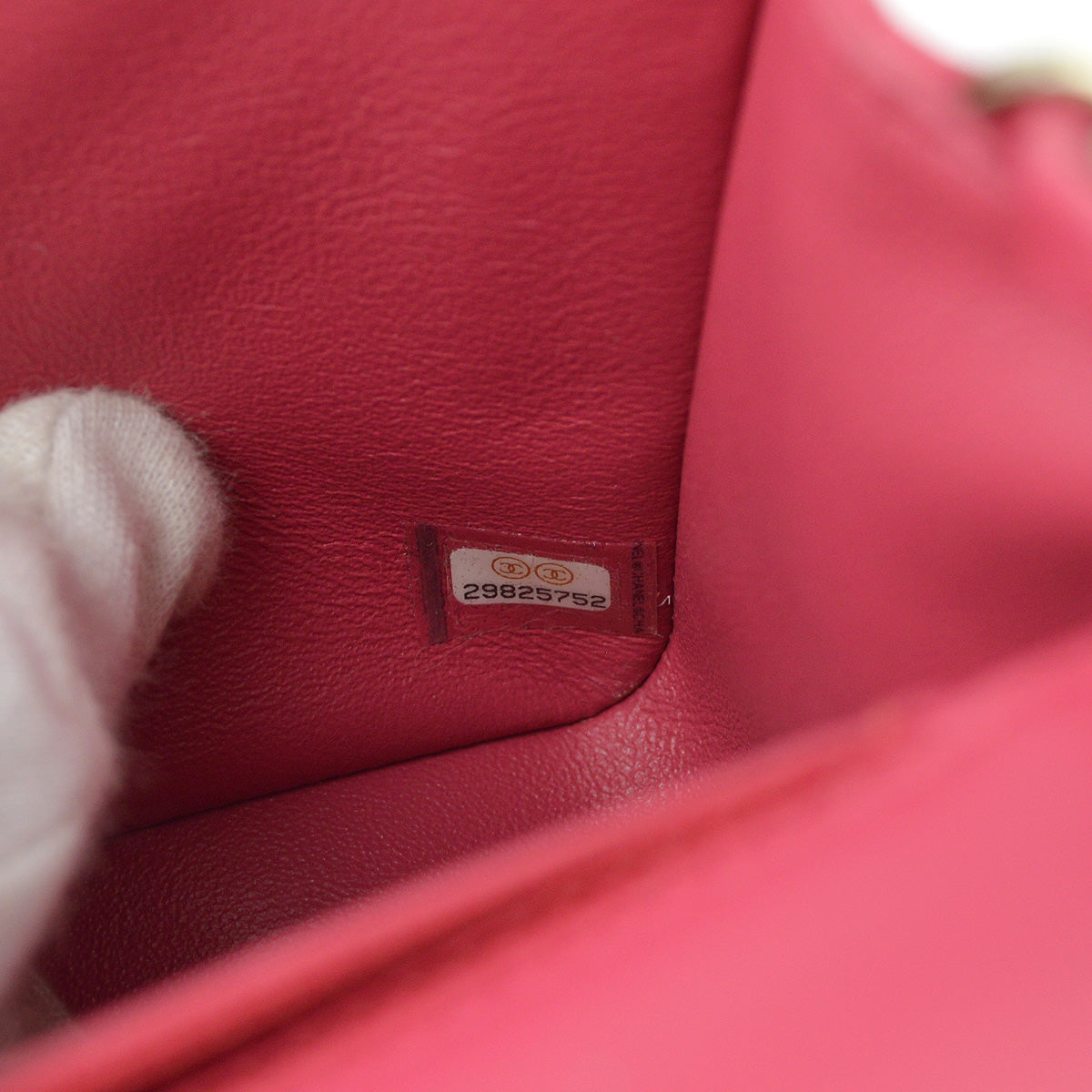 Chanel 2019 Pink Lambskin V-Stitch Mini Classic Square Flap Shoulder Bag 17