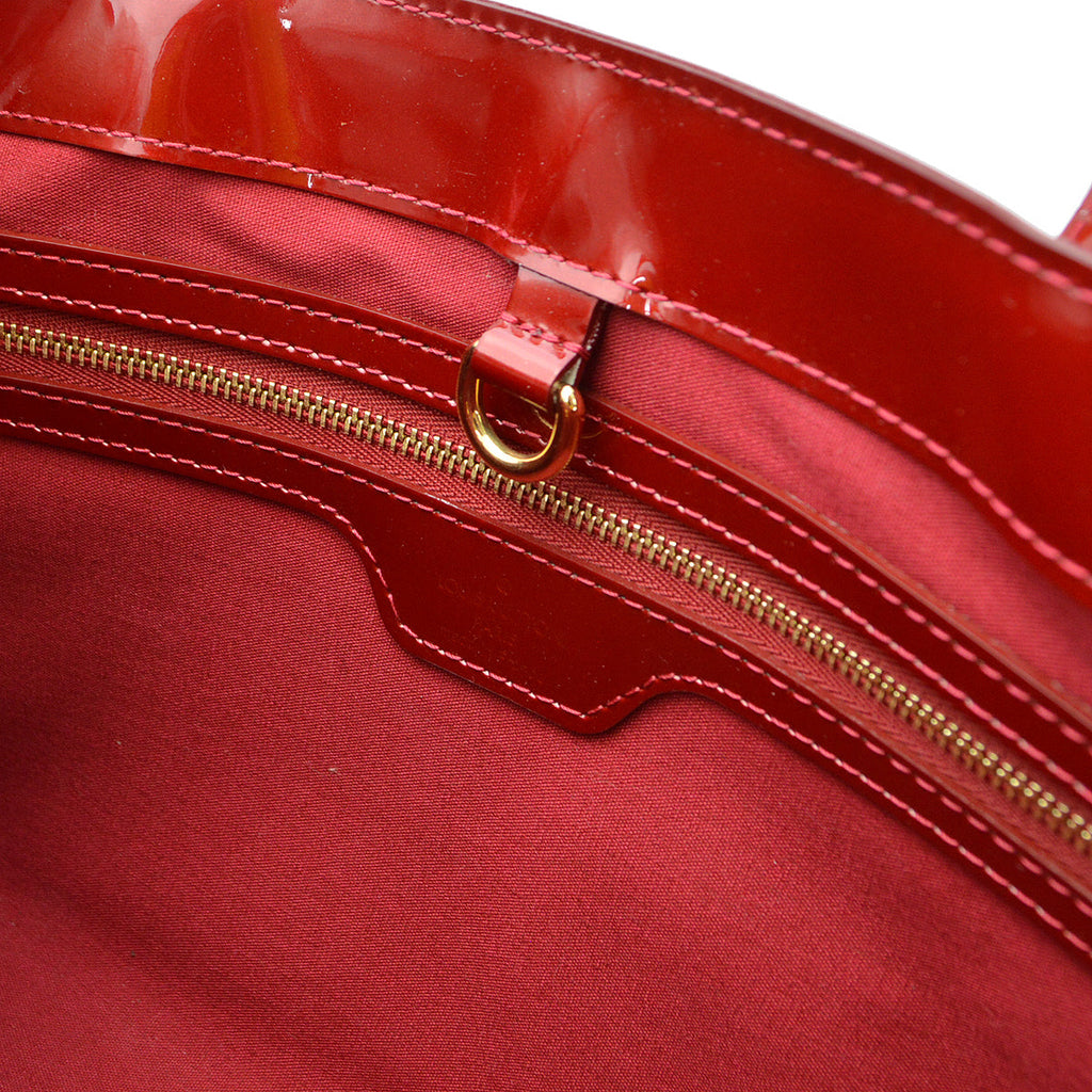 Louis Vuitton 2012 Red Monogram Vernis Wilshire PM Tote Bag M91702