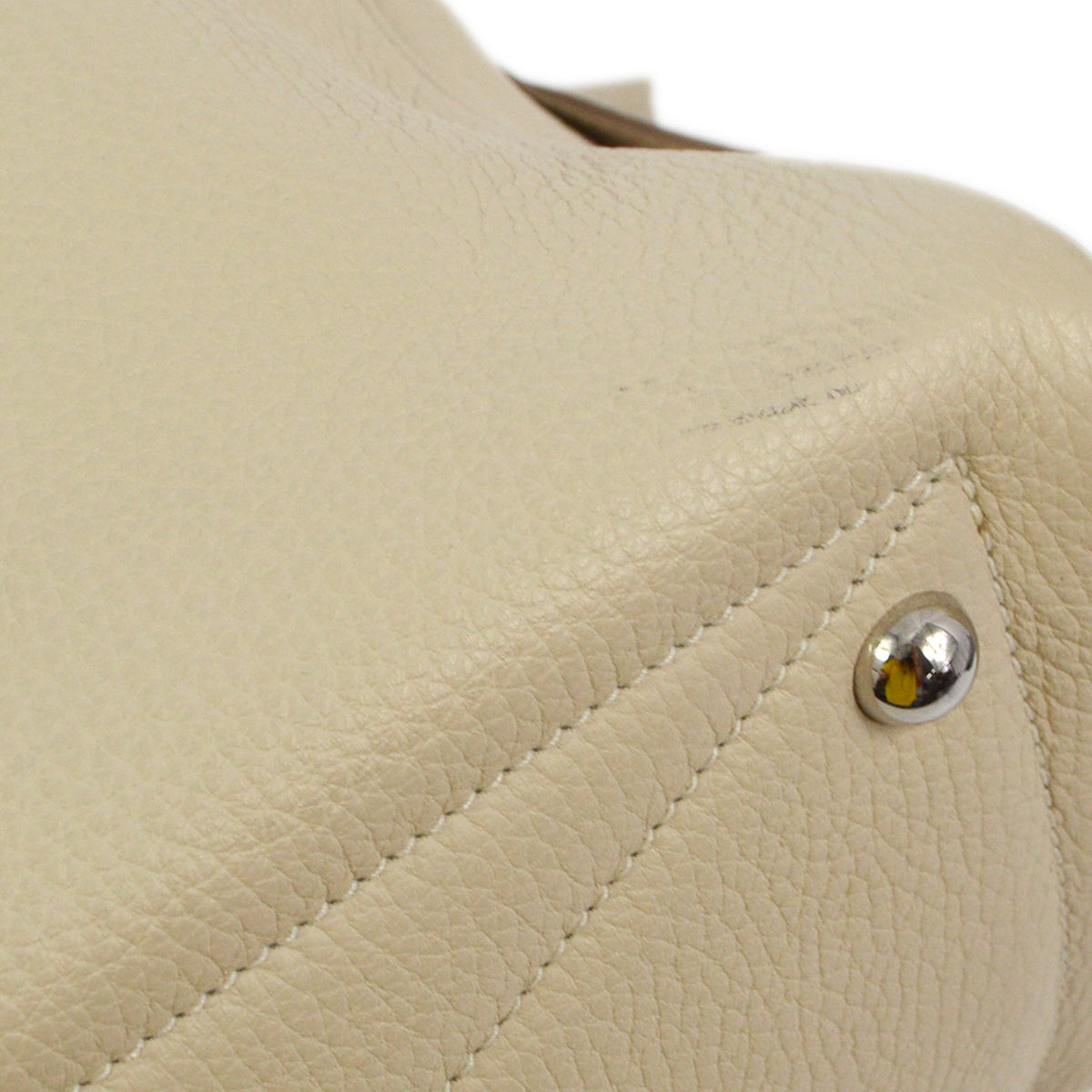Hermes 2015 Craie Taurillon Clemence Victoria 35 Handbag