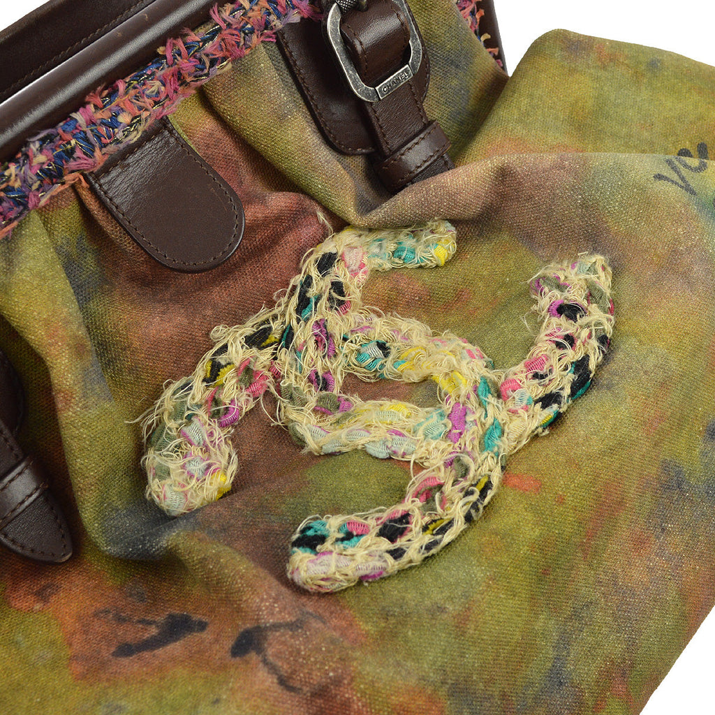 Chanel 2015-2016 Khaki Green Canvas Graffiti On The Pavement Tote Handbag
