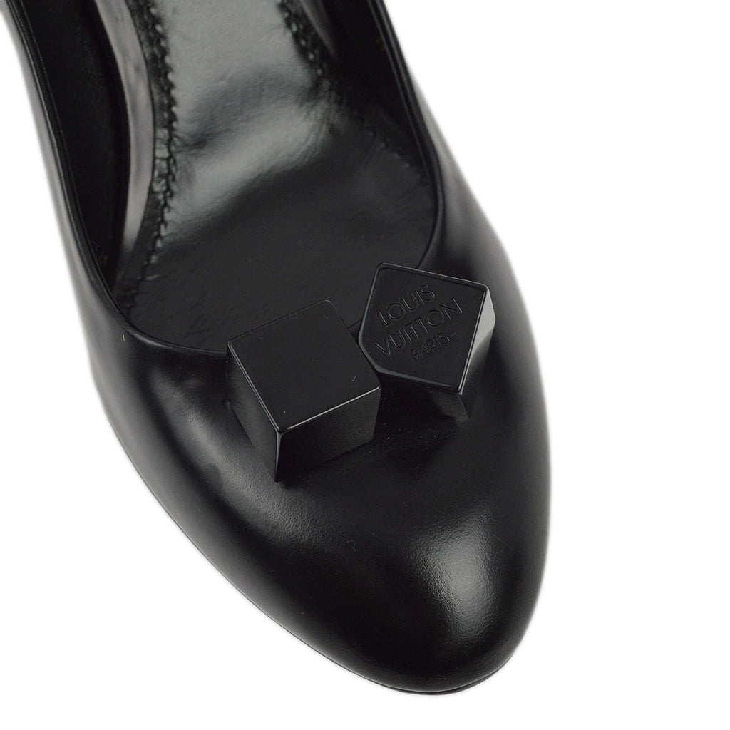 Louis Vuitton Black Calfskin Cube Pumps NL1103M #39 1/2