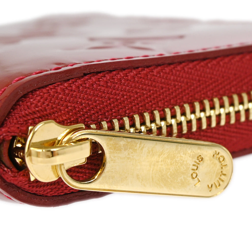 Louis Vuitton 2012 Red Vernis Zippy Coin Purse Wallet M93608
