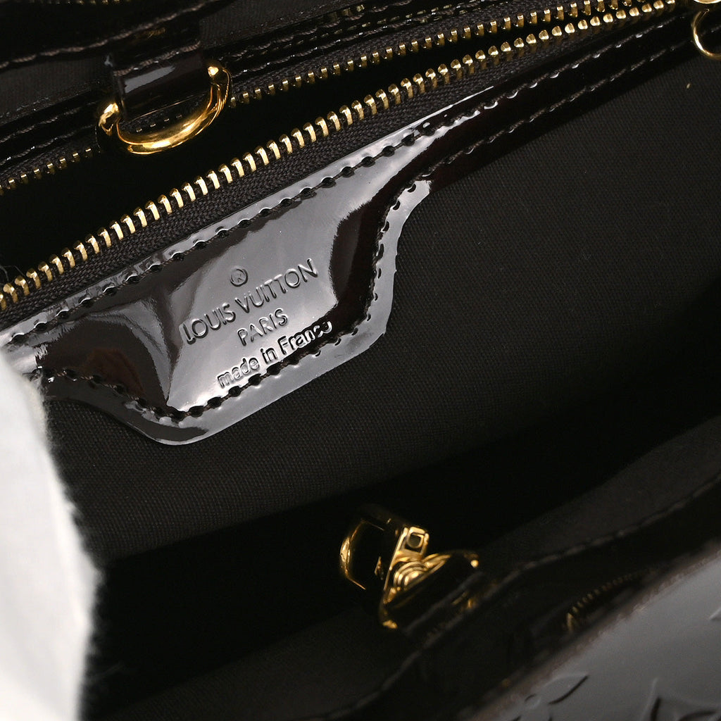 Louis Vuitton Amarante Monogram Vernis Wilshire PM Tote M93641