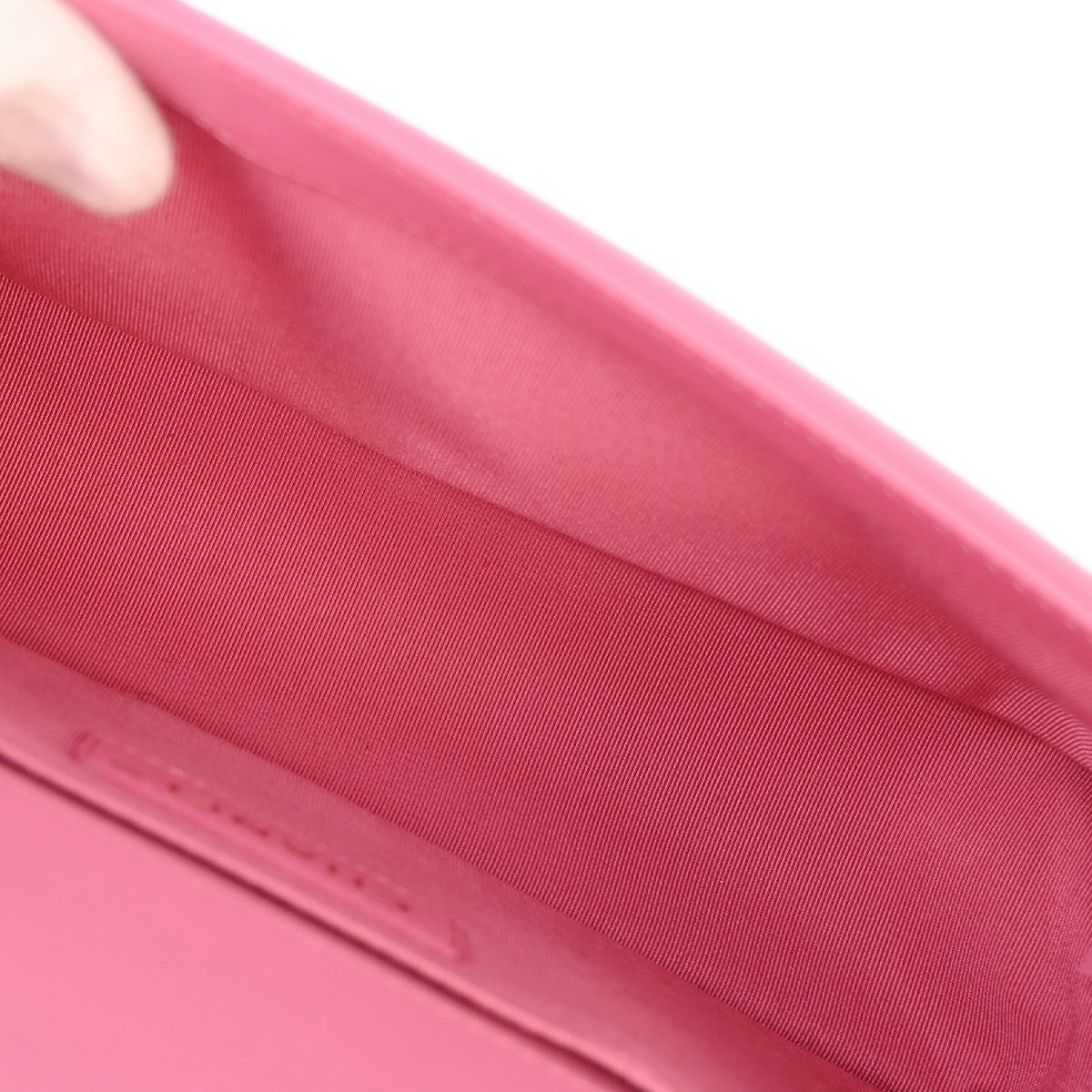 Medium Boy Chanel 2018-2019 Pink Calfskin Chain Shoulder Bag