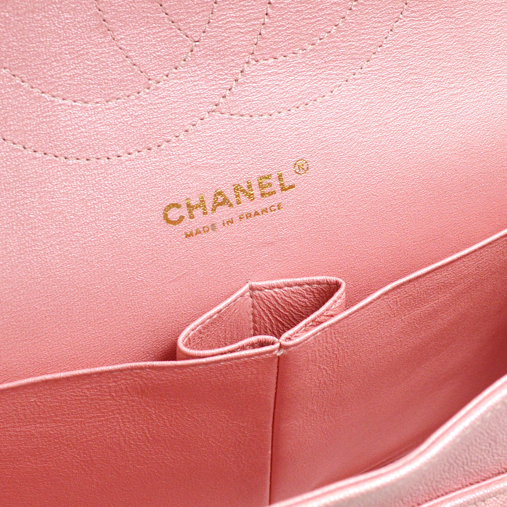 Chanel 2019 Pink Caviar Jumbo Classic Double Flap Shoulder Bag