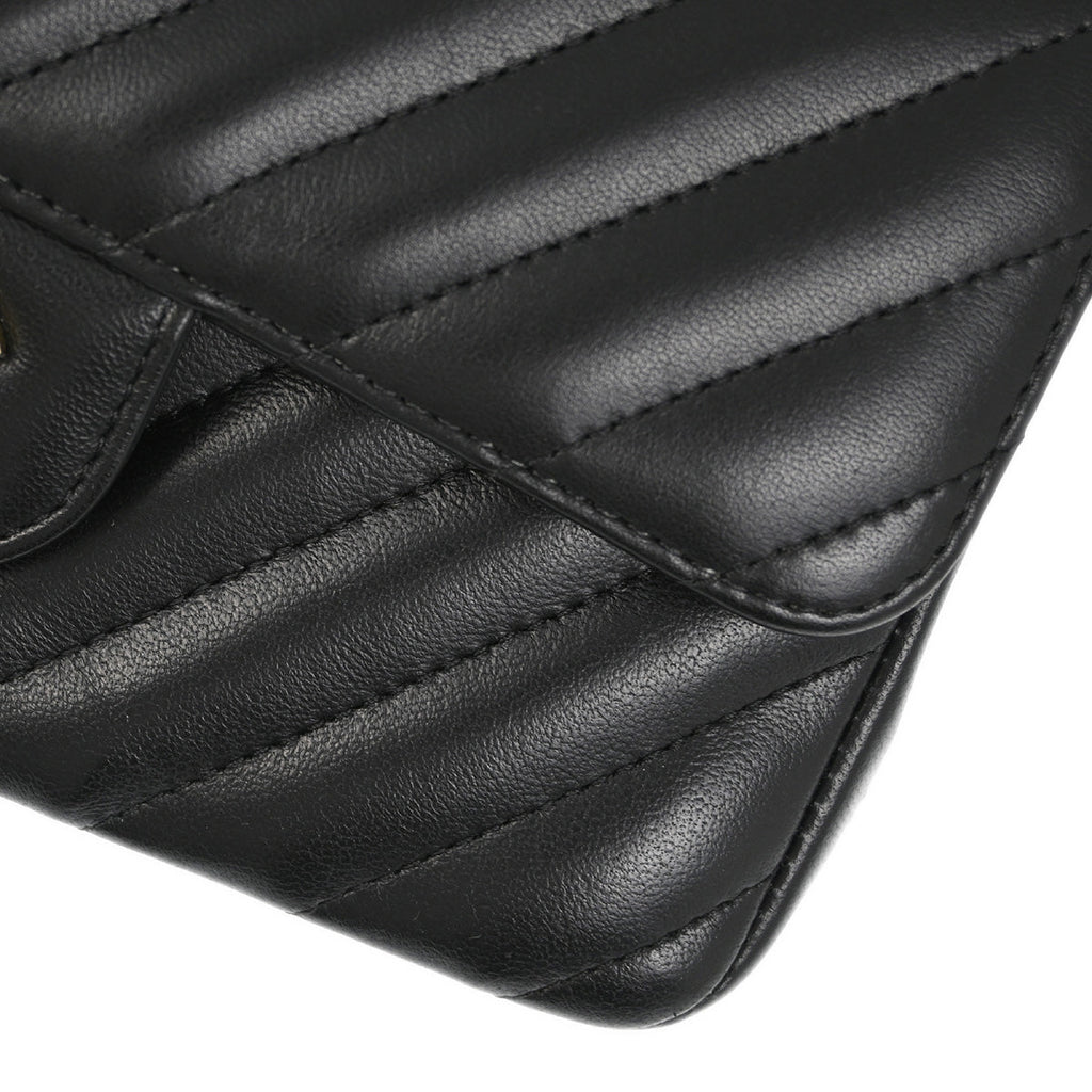 Chanel 2018-2019 Black Lambskin Chevron Classic Single Flap Shoulder Bag