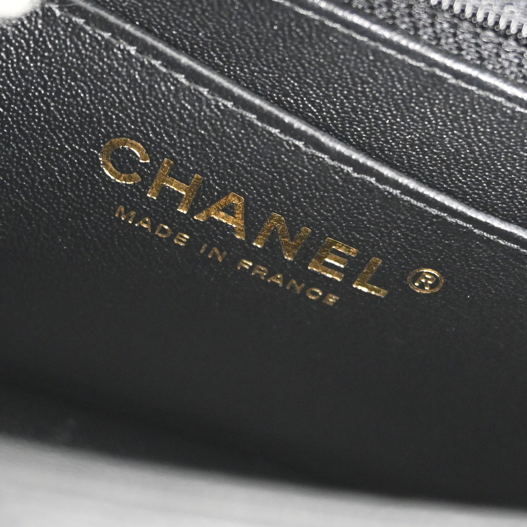 Chanel 2018-2019 Black Lambskin Chevron Classic Single Flap Shoulder Bag