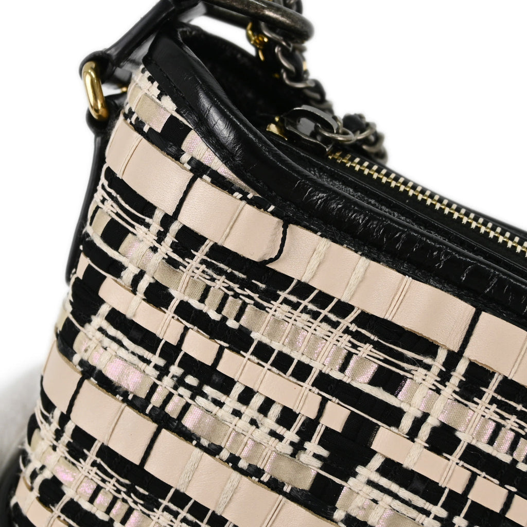 Chanel 2019 Black Calfskin Tweed Small Gabrielle Shoulder Bag