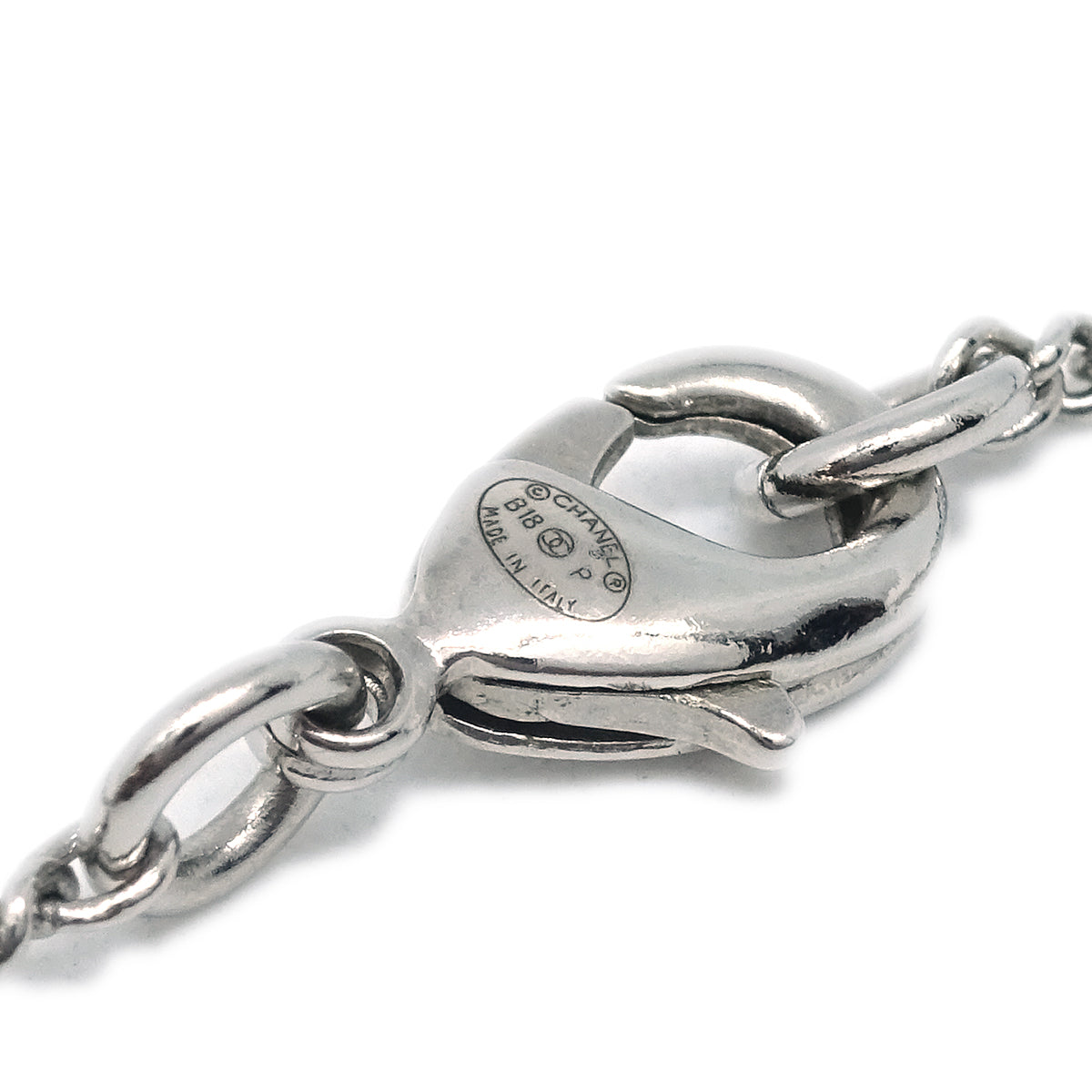 Chanel Silver Bow Chain Necklace Pendant Rhinestone B18P