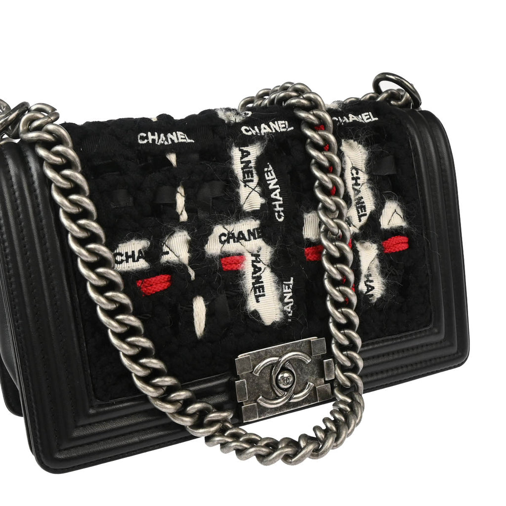 Boy Chanel 2017 Black Lambskin Fabric Medium Chain Shoulder Bag