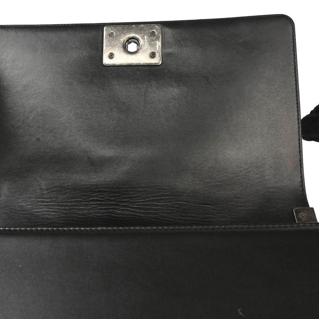 Boy Chanel 2017 Black Lambskin Fabric Medium Chain Shoulder Bag