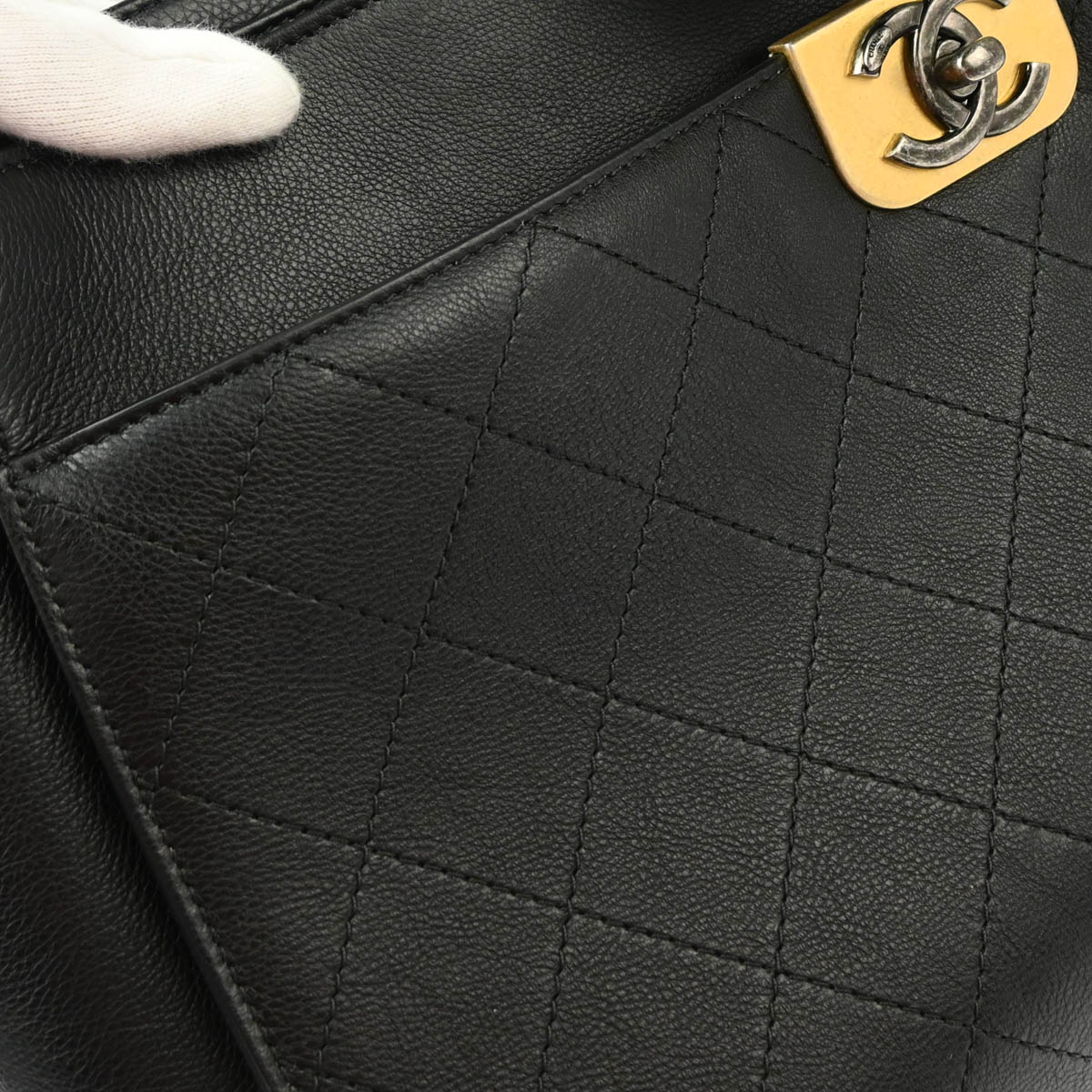 Chanel 2017 Black Caviar Straight Lines Shopping Tote 2way Handbag