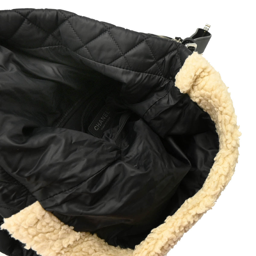 Chanel 2018-2019 White Black Wool Nylon 2way Backpack