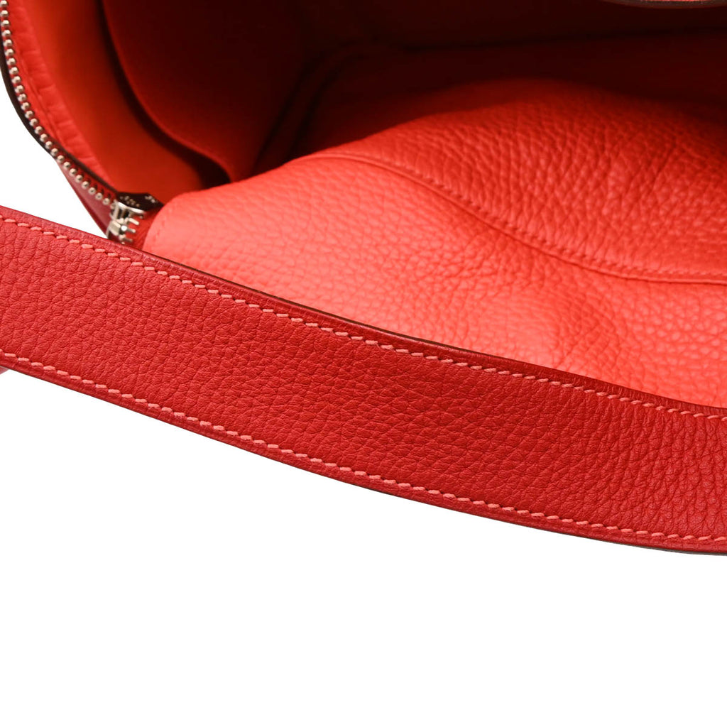 Hermes 2012 Rouge Casaque Taurillon Clemence Lindy 30 Shoulder Bag