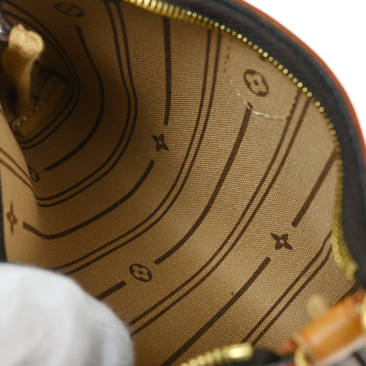 Louis Vuitton 2010 Monogram Mini Pochette Delightful Handbag M40309
