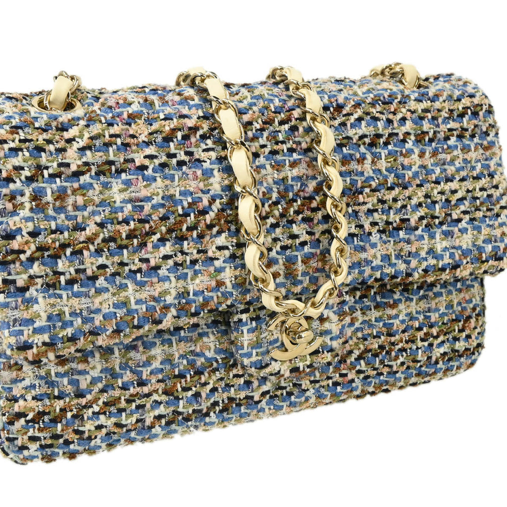 Chanel 2019 White Tweed Medium Classic Double Flap Shoulder Bag