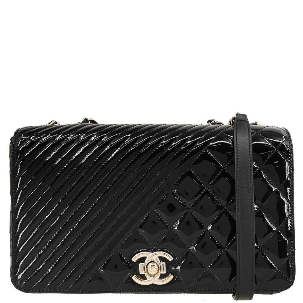 Chanel 2016-2017 Black Patent Leather Shoulder Bag