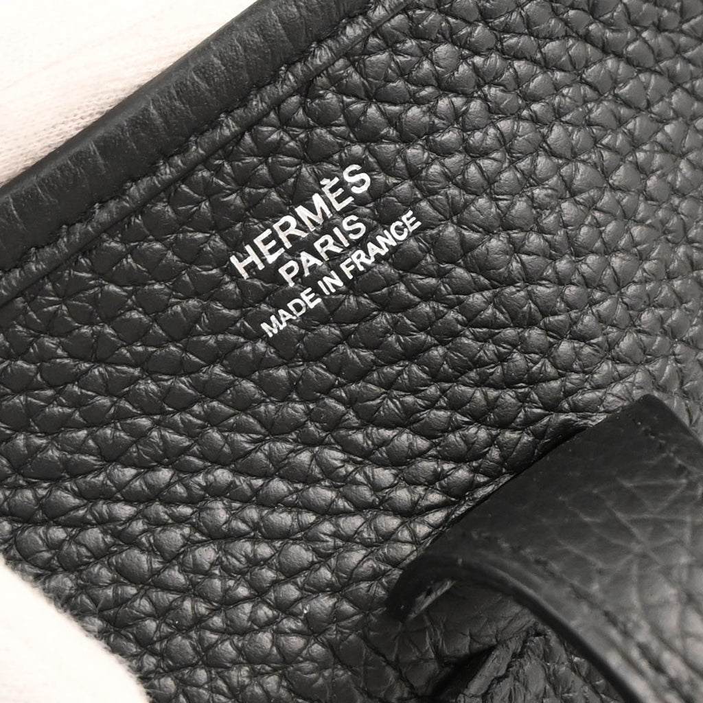 Hermes 2015 Black Taurillon Clemence Evelyne 3 PM Shoulder Bag
