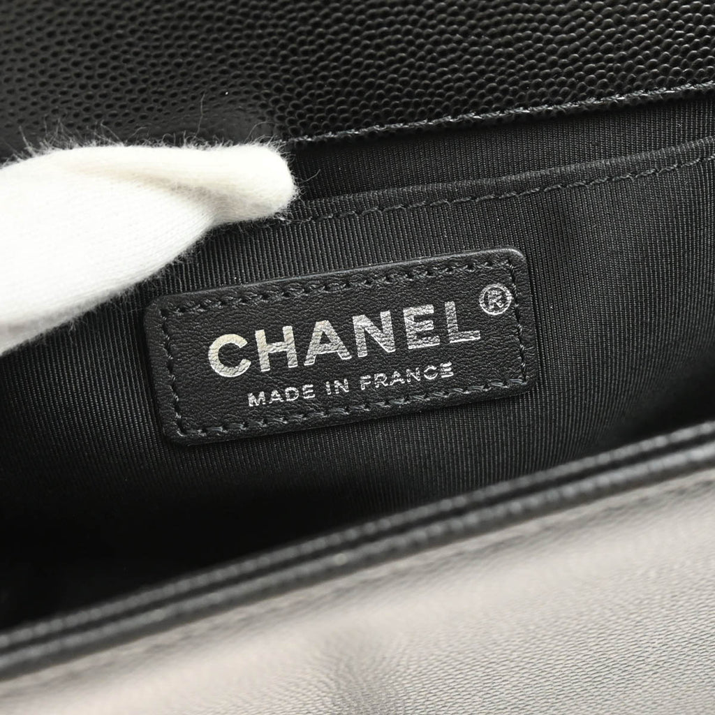 Boy Chanel 2019 Black Calfskin Medium Shoulder Bag