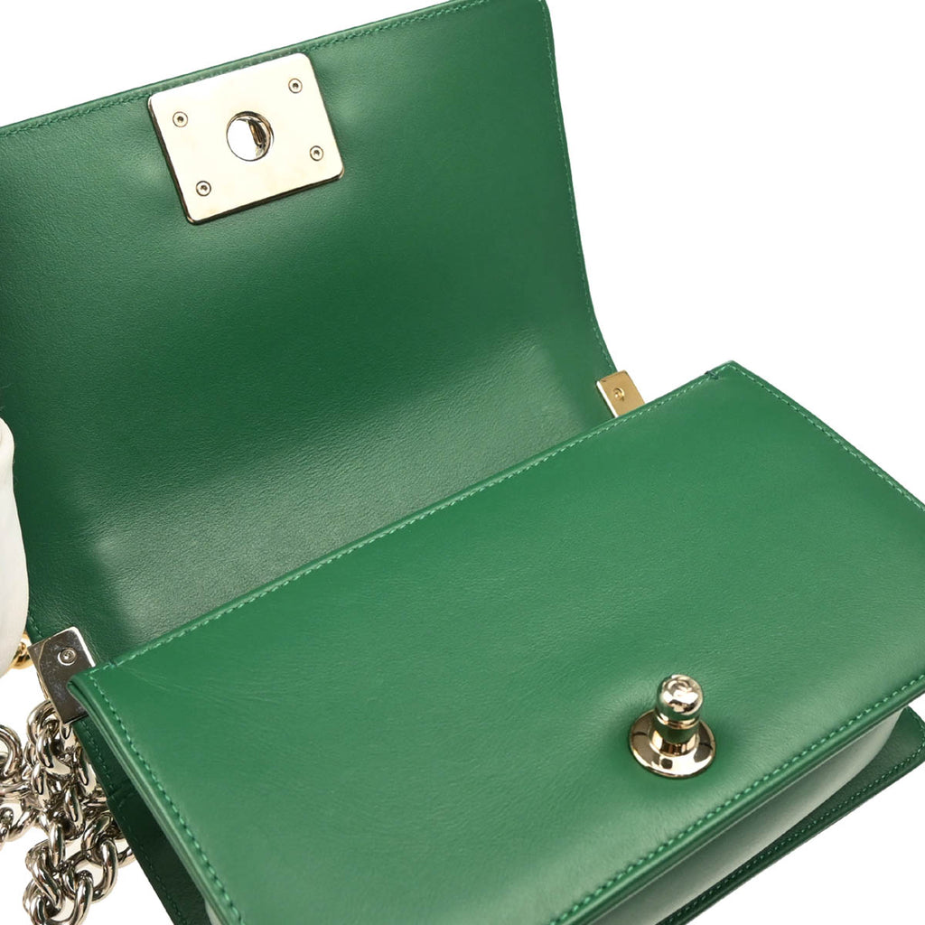 Boy Chanel 2018 Green Lambskin Chevron Small Chain Shoulder Bag