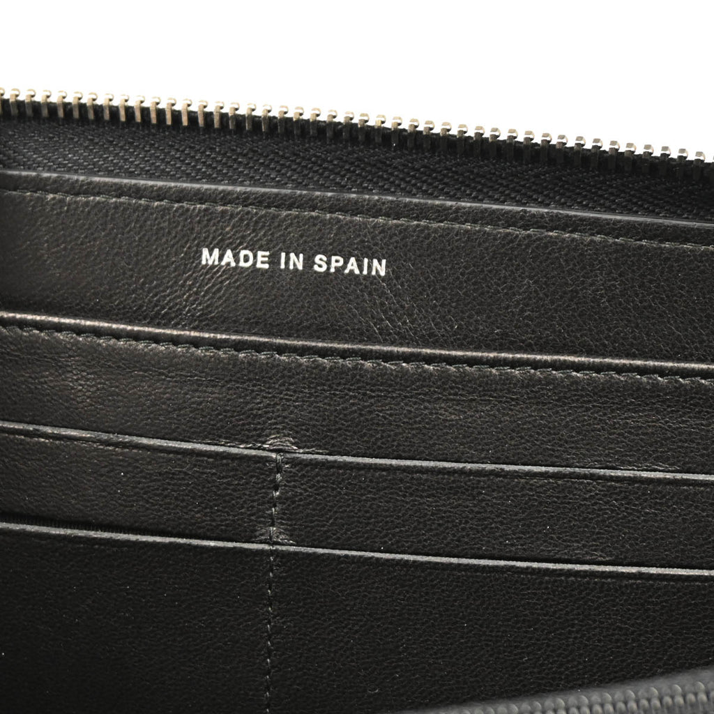 Chanel 2016-2017 Black Patent Leather Coco Boy Zip Around Wallet