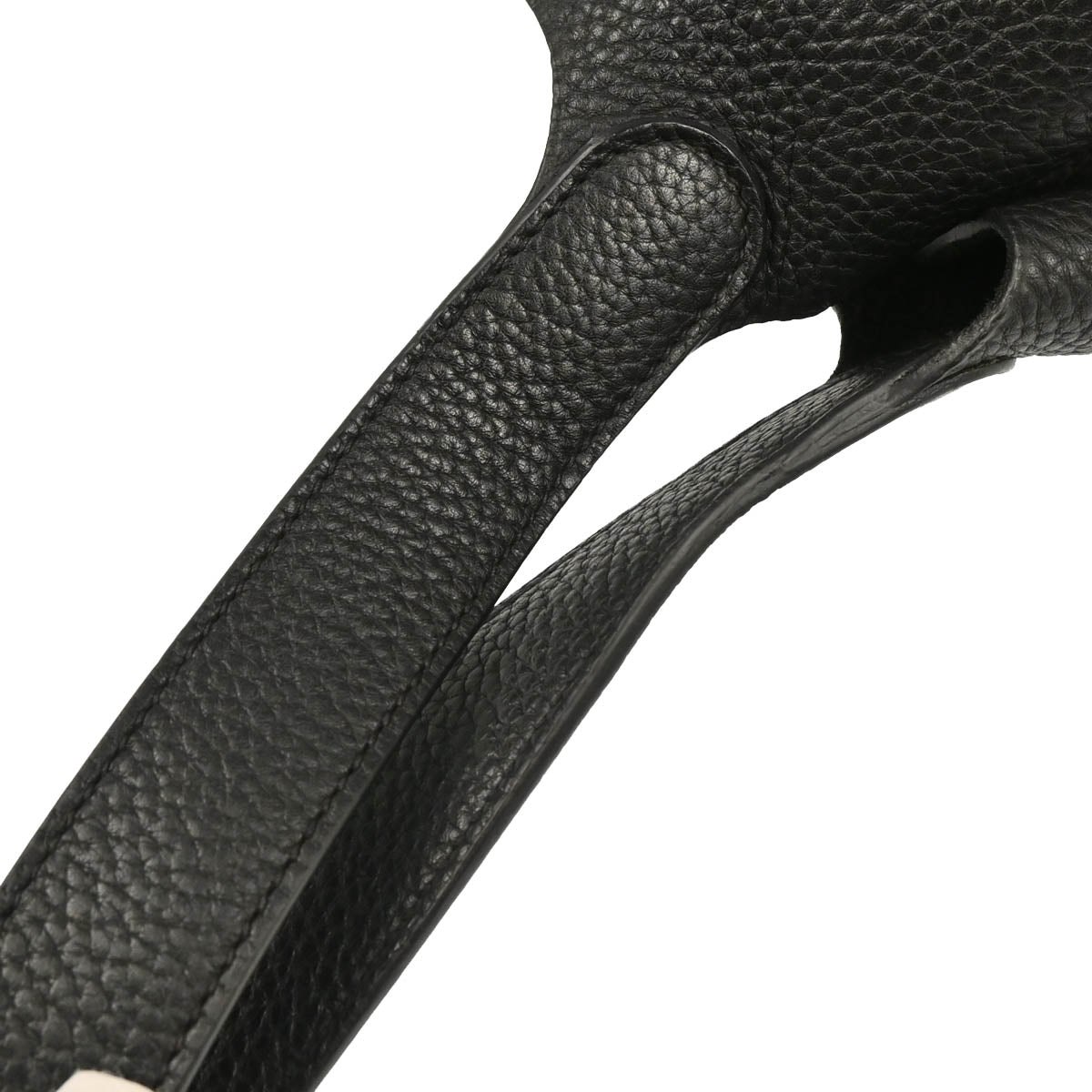 Hermes 2010 Black Taurillon Clemence Picotin Lock 22 MM Handbag