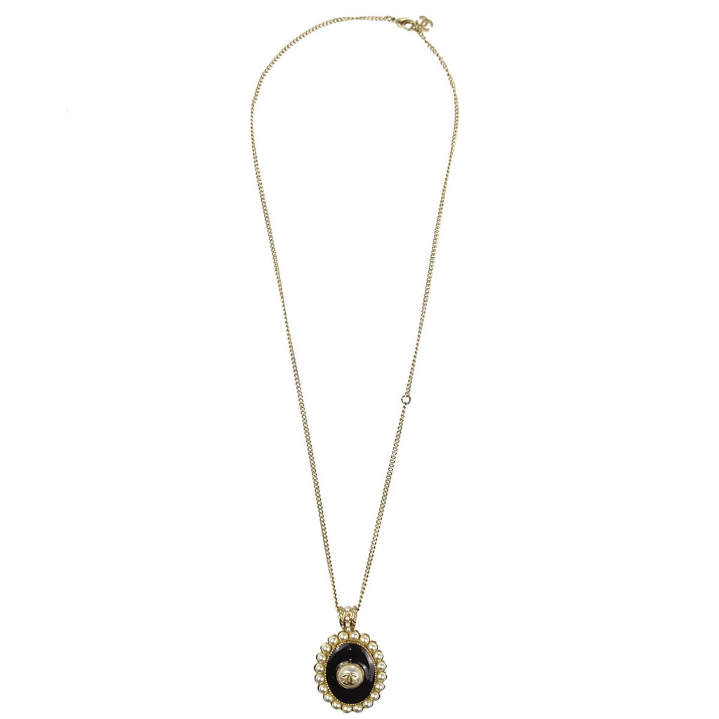 Chanel Gold Chain Pendant Necklace Costume Pearl A18V