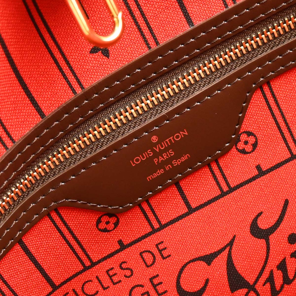 Louis Vuitton 2012 Damier Neverfull MM Shoulder Tote Bag N51105