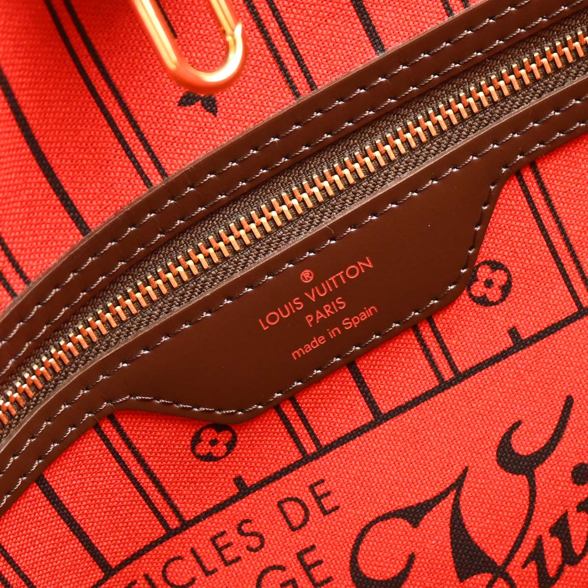 Louis Vuitton 2012 Damier Neverfull MM Shoulder Tote Bag N51105