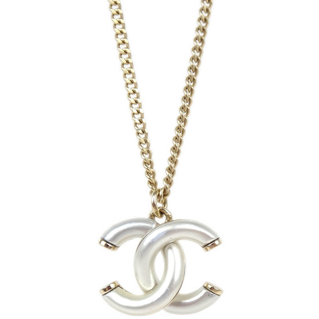 Chanel Gold Silver CC Chain Pendant Necklace A17P