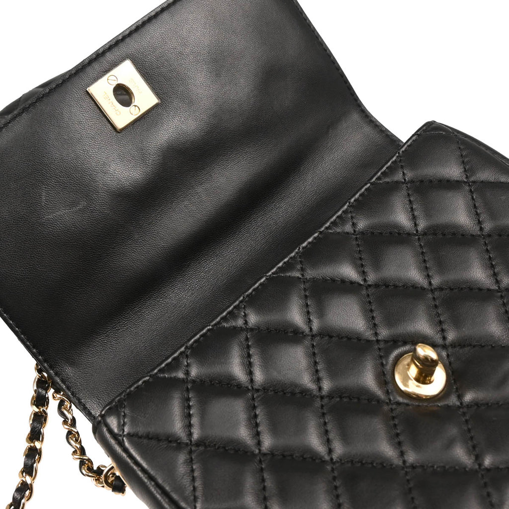 Chanel 2019 Black Lambskin Side Packs Shoulder Bag