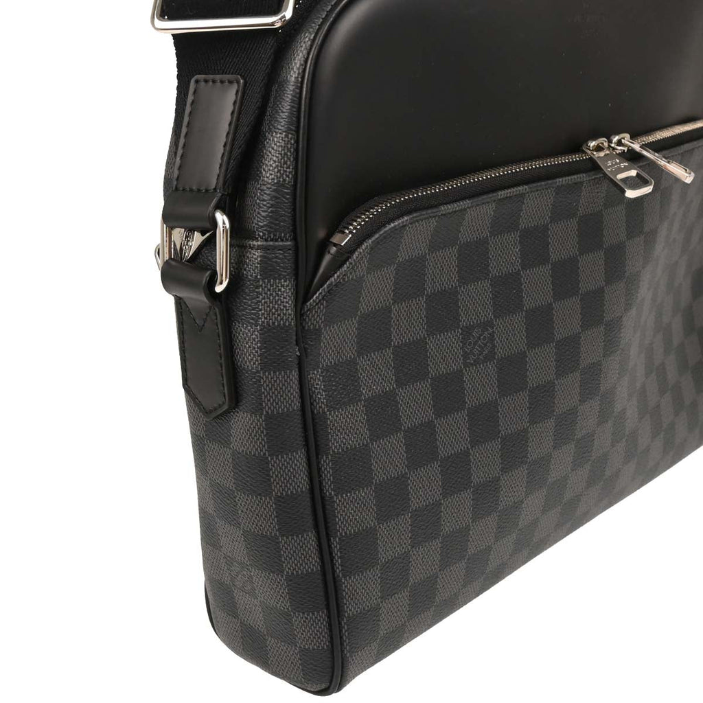 Louis Vuitton 2017 Damier Graphite Dayton MM Crossbody Bag N41409