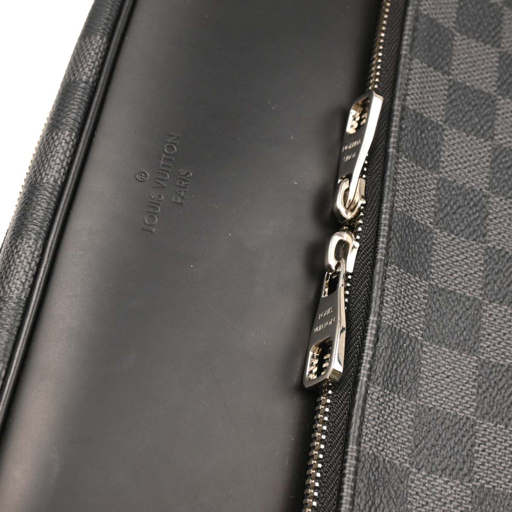 Louis Vuitton 2017 Damier Graphite Dayton MM Crossbody Bag N41409