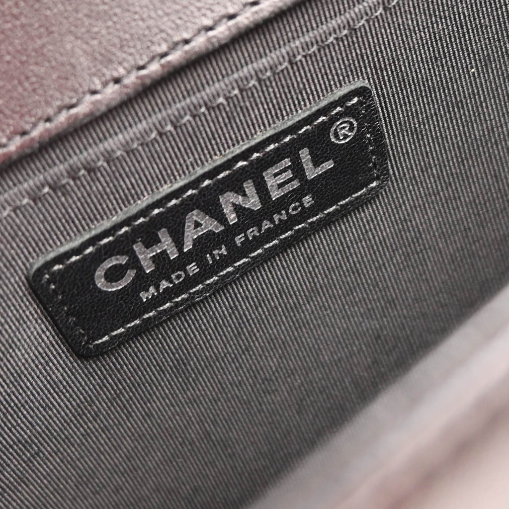 Boy Chanel 2017-2018 Black Calfskin Chevron Medium Shoulder Bag