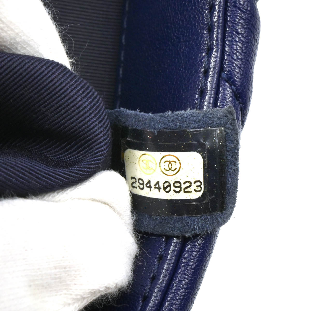 Chanel 2019 Navy Calfskin 19 Dix-neuf 2way Shoulder Handbag Bag