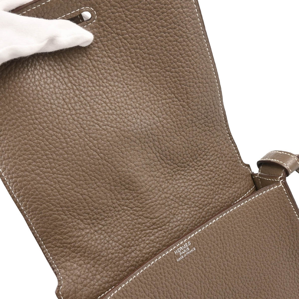 Hermes 2011 Etoupe Taurillon Clemence Pochette Steve Shoulder Bag