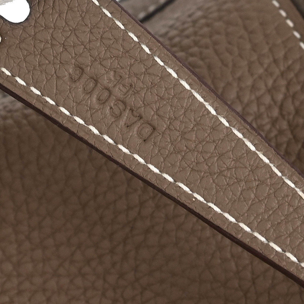 Hermes 2019 Etoupe Taurillon Clemence Lindy 30 Shoulder Bag
