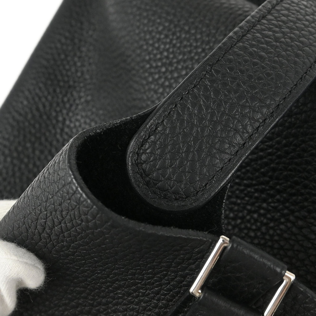 Hermes Black Taurillon Clemence Picotin Lock 22 MM Handbag