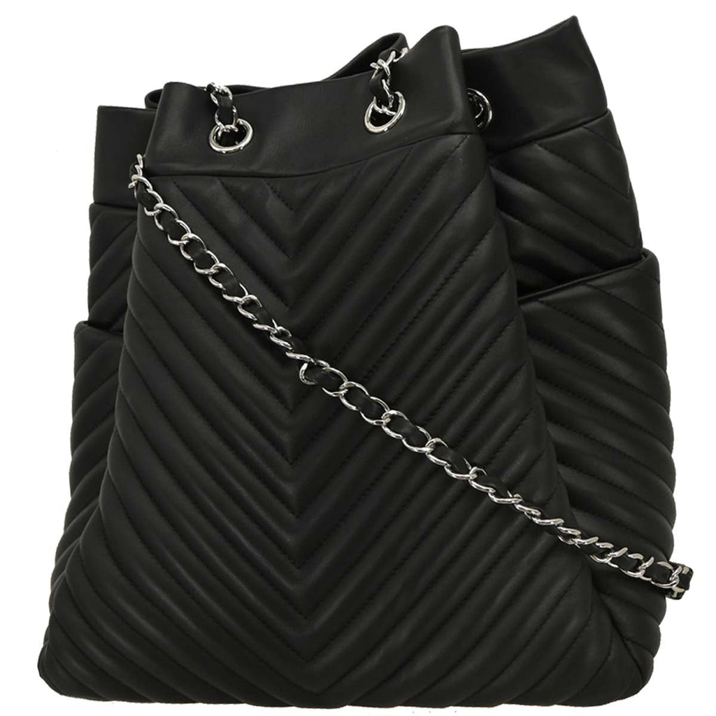Chanel 2016-2017 Black Lambskin Chevron Drawstring Shoulder Bag