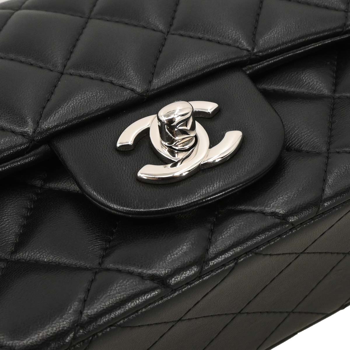 Chanel 2018-2019 Black Lambskin Classic Single Flap Shoulder Bag