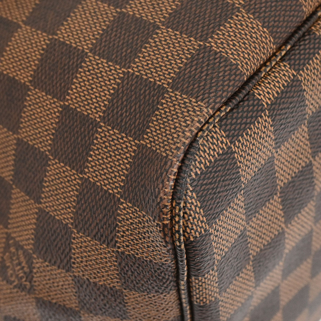 Louis Vuitton 2013 Damier Neverfull GM Tote Handbag N51106