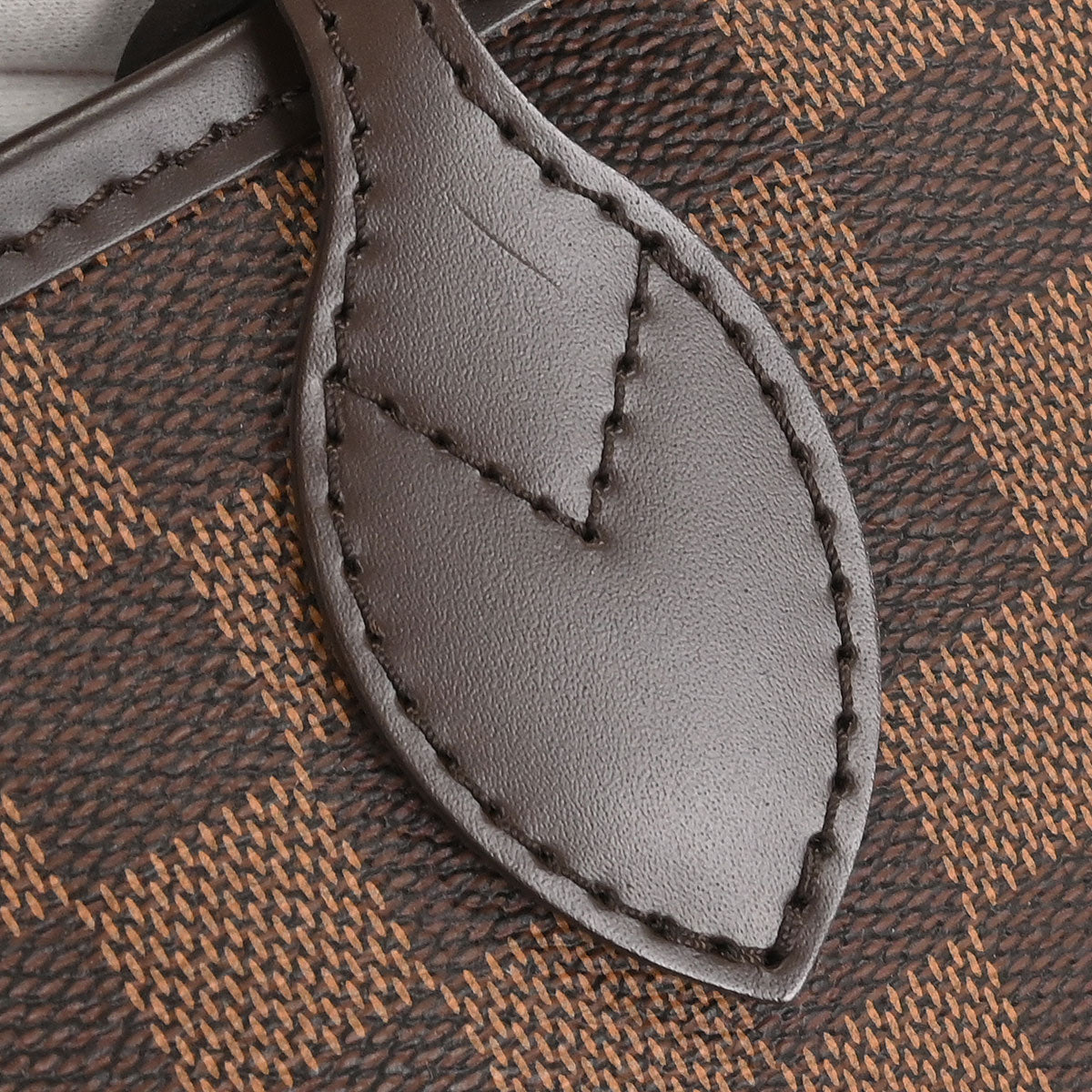 Louis Vuitton 2013 Damier Neverfull GM Tote Handbag N51106