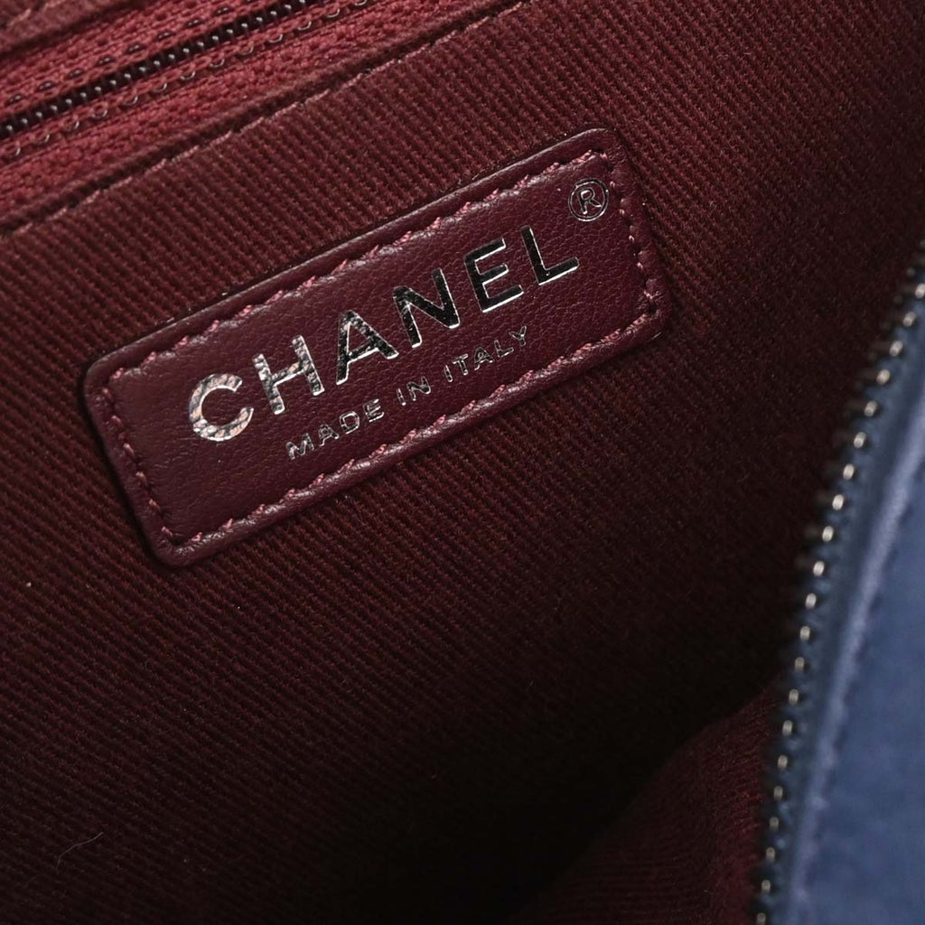 Chanel 2016-2017 Navy Calfskin Day Trip Flap Bag