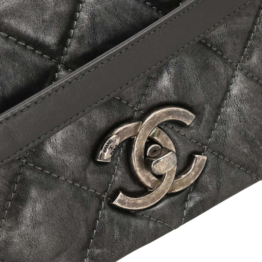 Chanel 2011 Gray Calfskin Pondichery Flap 2way Shoulder Handbag