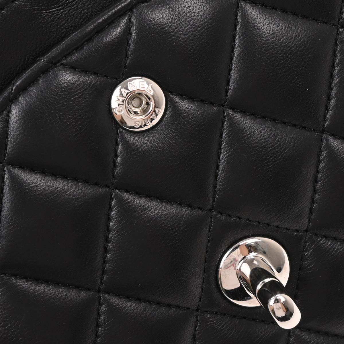 Chanel 2019 Black Lambskin Medium Classic Double Flap Shoulder Bag