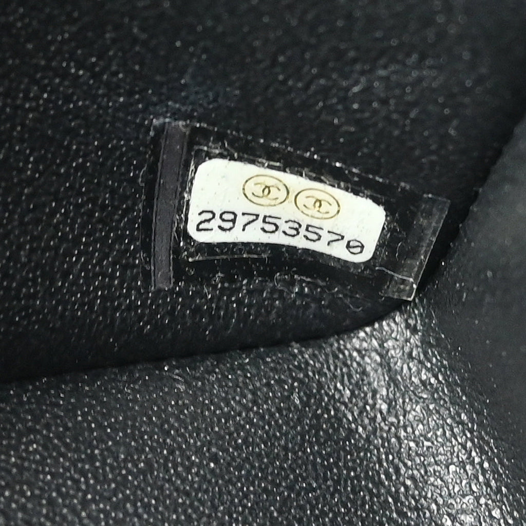 Chanel 2019 Black Lambskin Chevron Single Flap Shoulder Bag