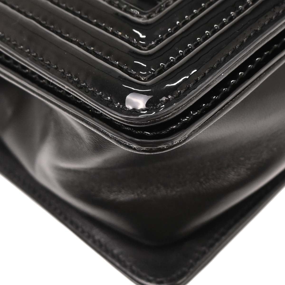 Boy Chanel 2014 Black Patent Leather Medium Shoulder Bag