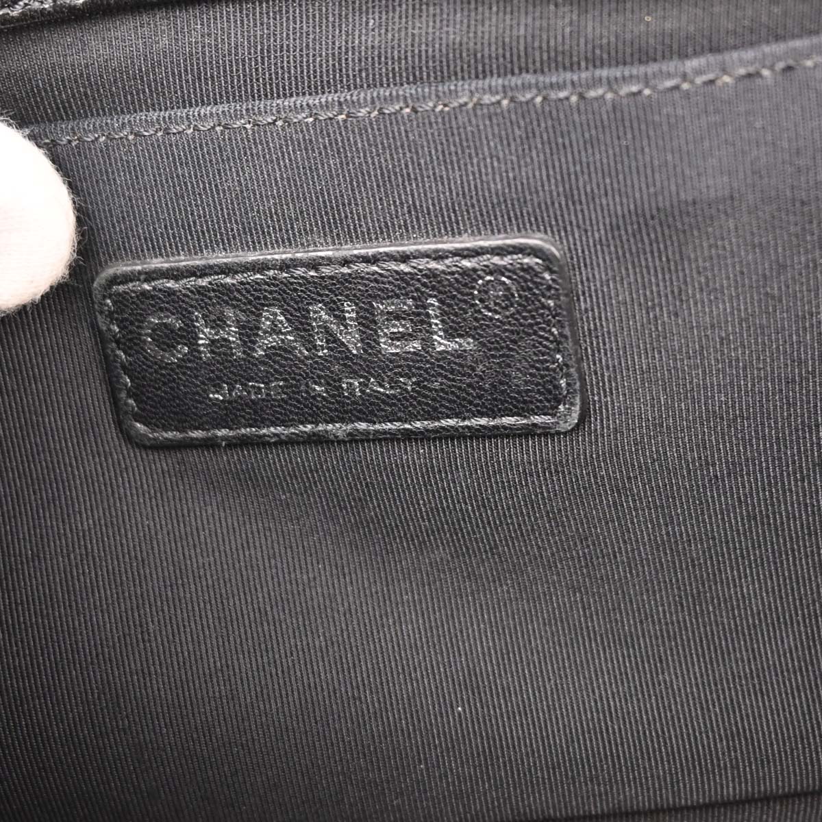 Boy Chanel 2014 Black Patent Leather Medium Shoulder Bag