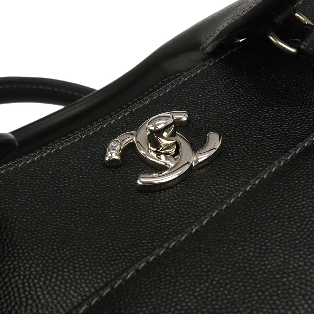 Chanel 2016-2017 Black Caviar Executive Cerf Tote Handbag