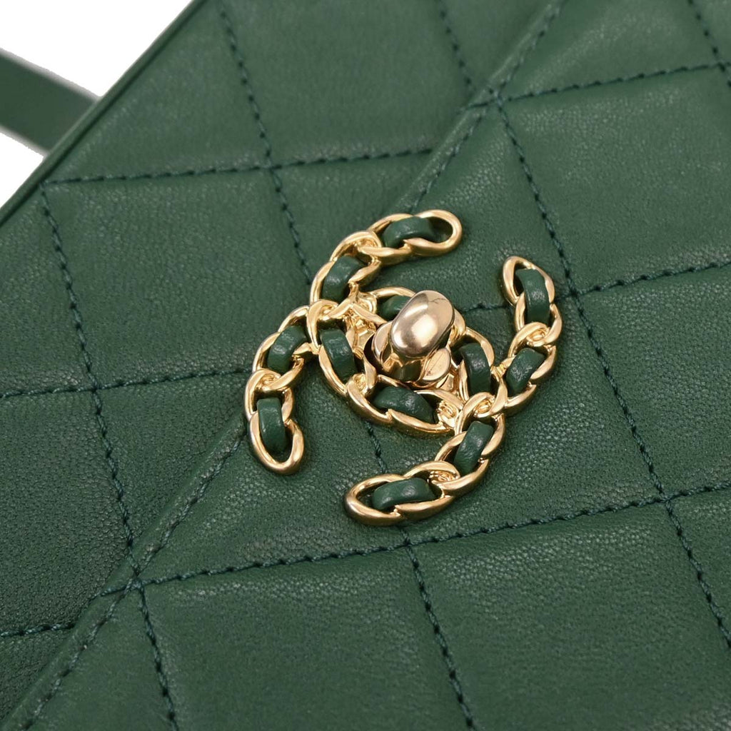 Chanel 2019 Green Lambskin 19 Infinity Chain 2way Shoulder Handbag